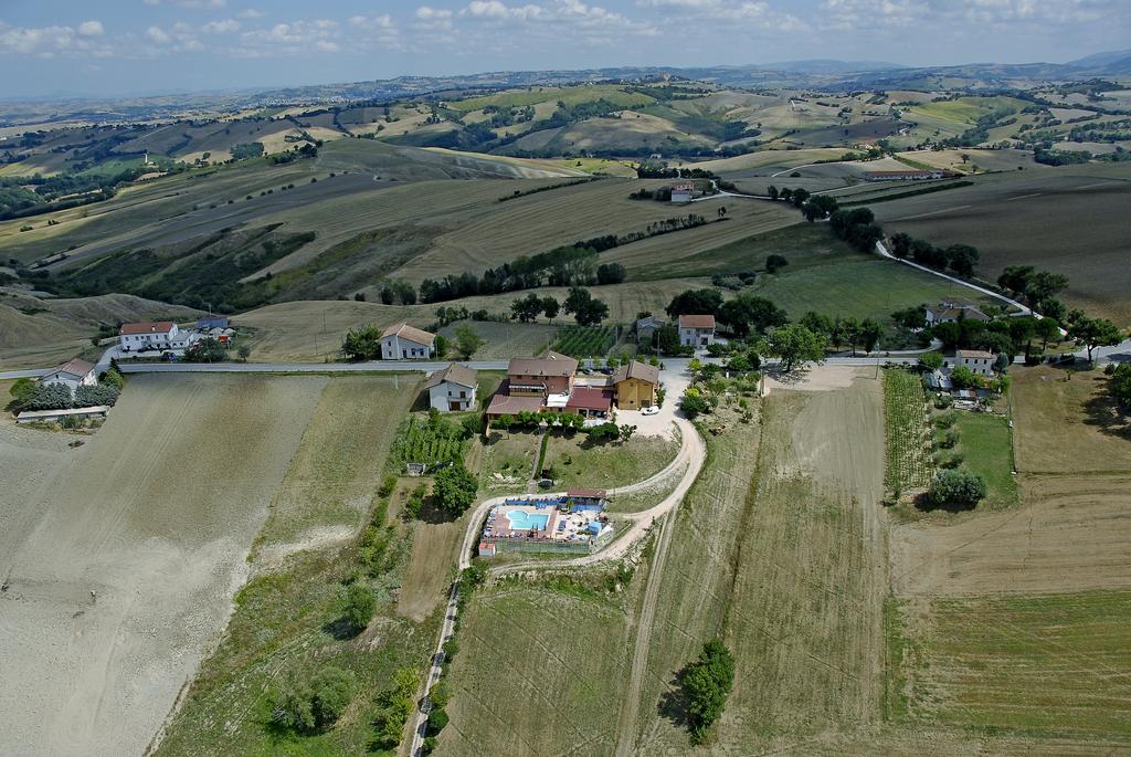 Azienda Agrituristica Piccolo Ranch San Pietro  Exteriör bild